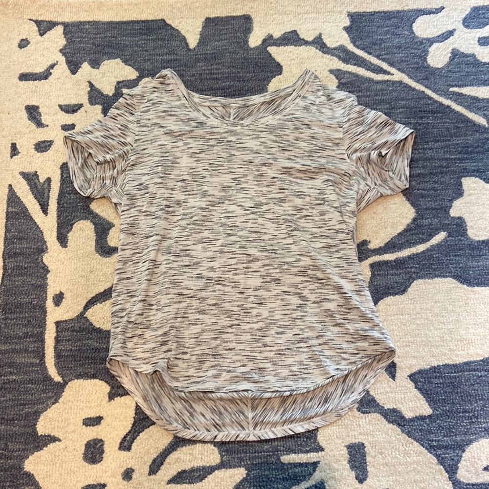 Short sleeve Lululemon Top